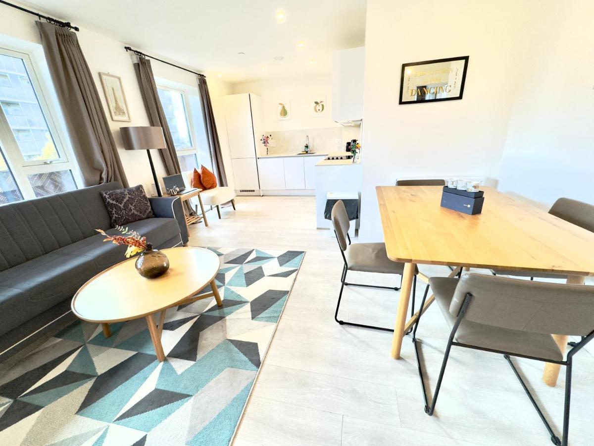 3Bedroom, 2Bathroom, Balcony,Luxury Flat Westfield London Exterior foto