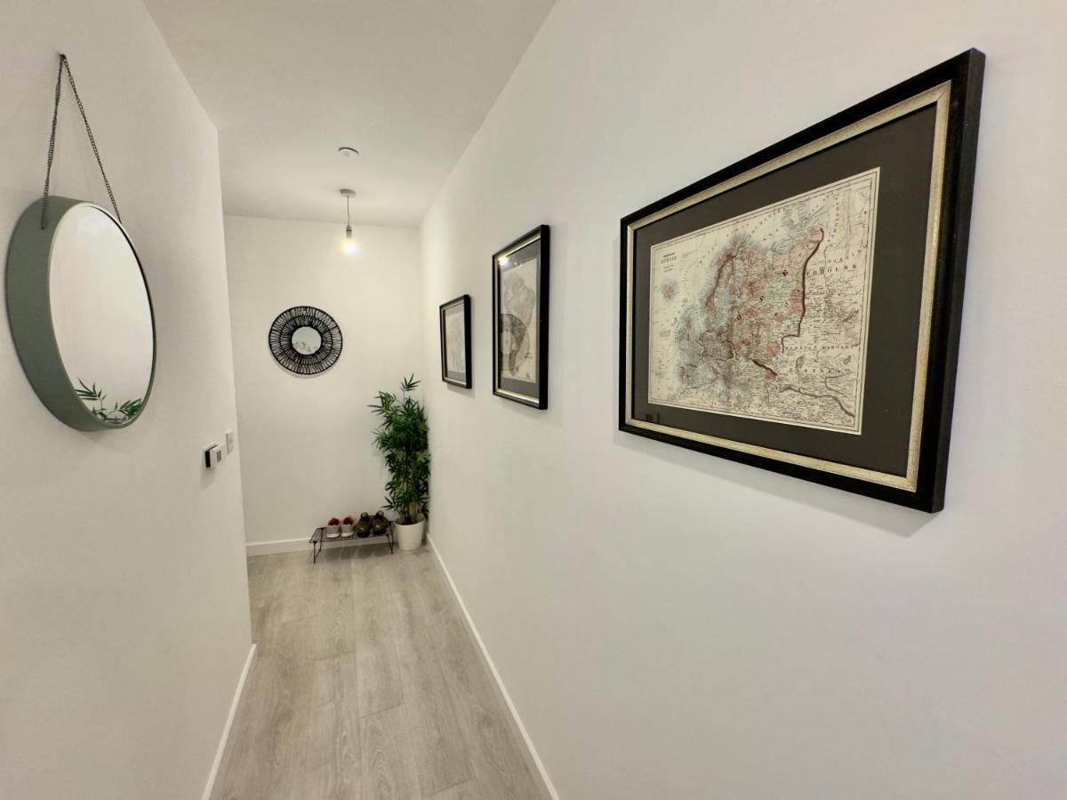 3Bedroom, 2Bathroom, Balcony,Luxury Flat Westfield London Exterior foto
